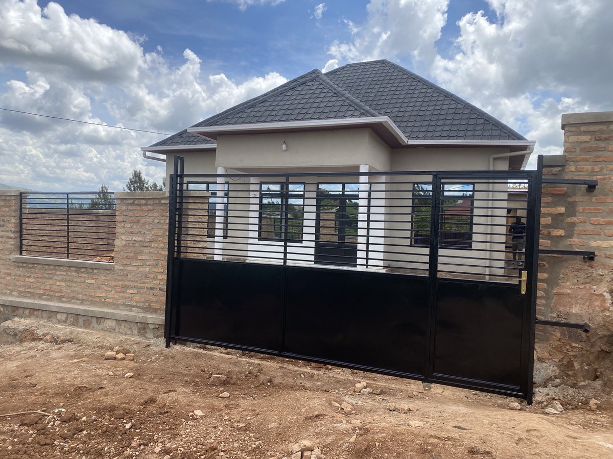 SHDR ltd/UBWUGAMO HOUSES tweet media