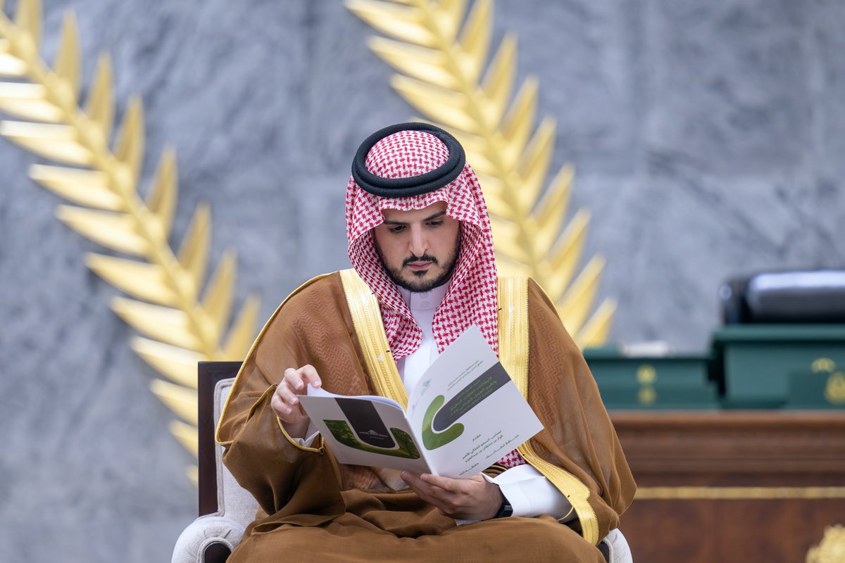gov_taif's tweet photo. سمو #محافظ_الطائف الأمير #فواز_بن_سلطان_بن_عبدالعزيز يستقبل رئيس مجلس إدارة جمعية الطائف الخضراء د. سعد العتيبي واعضاء الجمعية ، بحضور مدير مكتب وزارة البيئة والمياه والزراعة بالطائف المهندس هاني القاضي. 
اطلع-سموّه-على تقرير عن أعمال وبرامج الجمعية والمبادرات المجتمعية المنفذة. https://t.co/YwuKkKEjhw