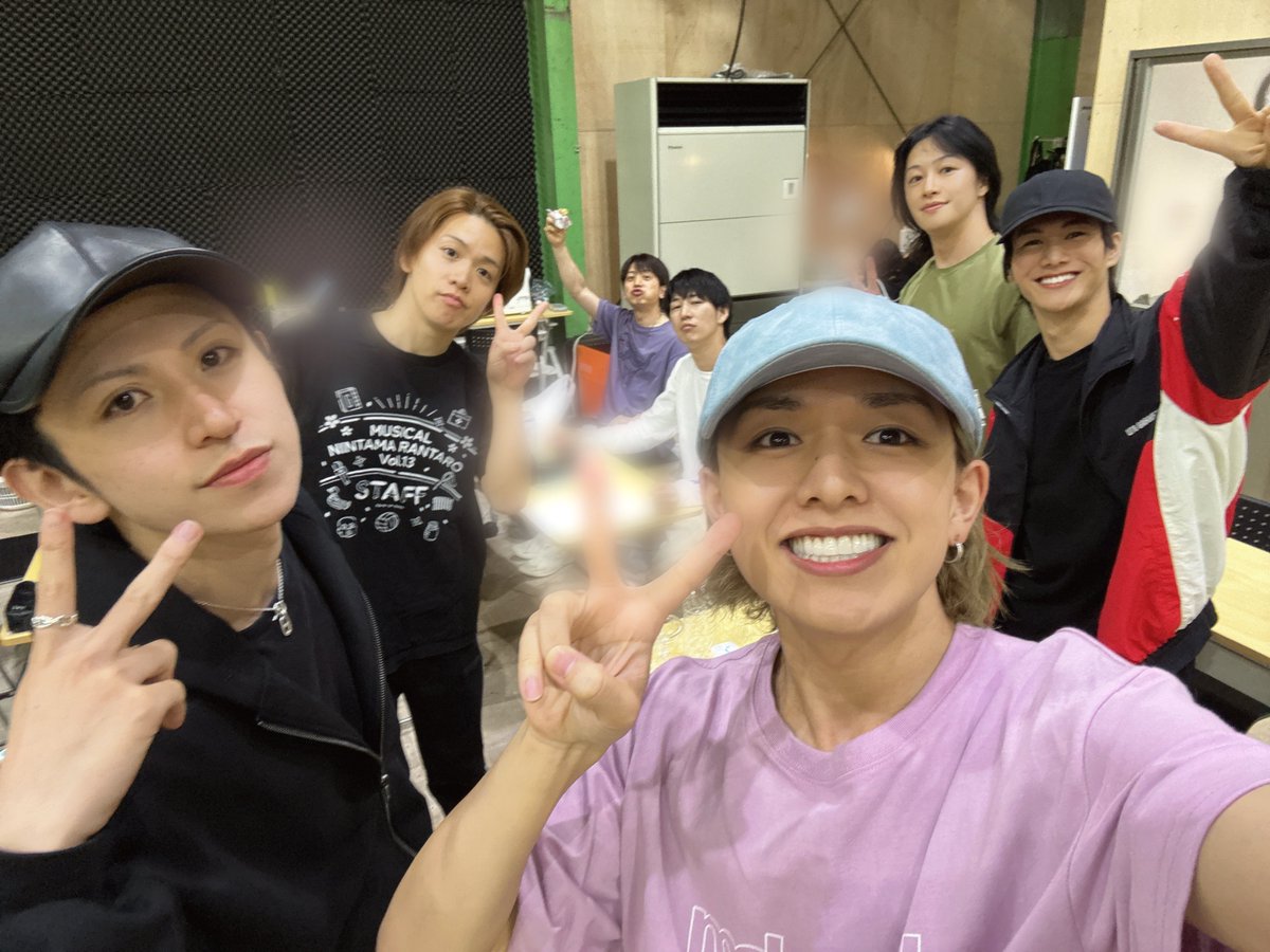 秦 健豪 tweet media