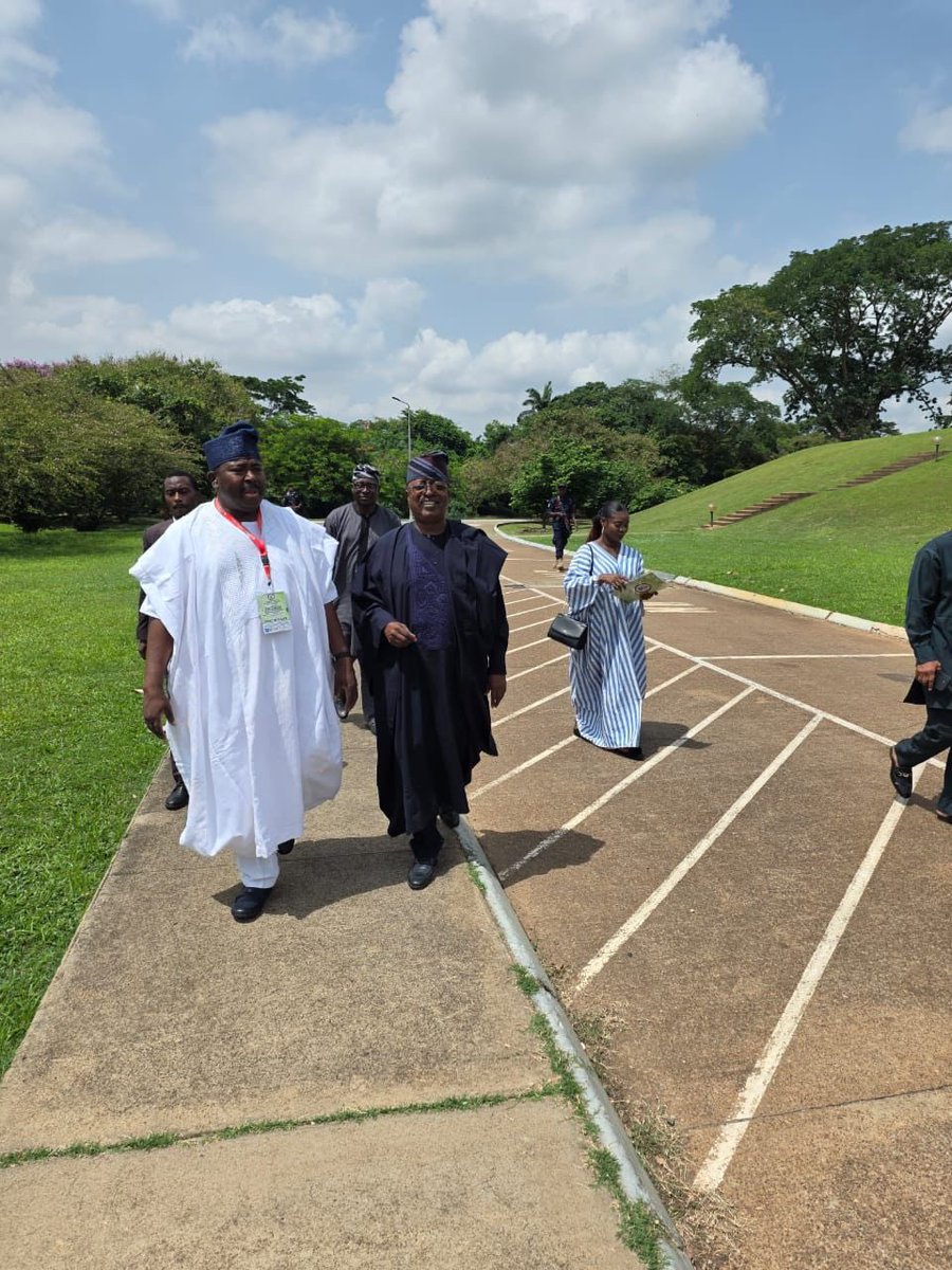 OyoStateAPC's tweet photo. *Senator Sharafadeen Abiodun Alli at the Maiden National Legislative Summit and Expo on Agricultural Colleges and Institutions*

Senator Sharafadeen Abiodun Alli, Chairman of the Senate Committee on Agricultural Colleges and Institutions, is currently at the https://t.co/i535gyccmu