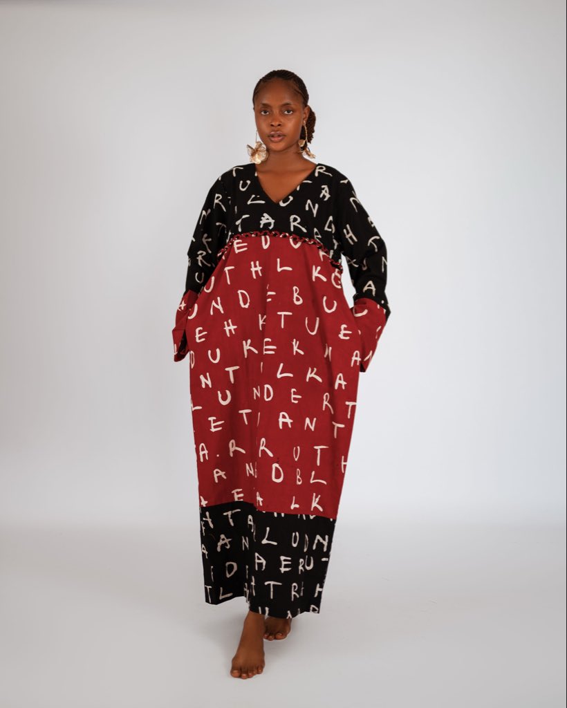 thekulubrand's tweet photo. When the fit does all the talking — literally. 

Yours now at the link in bio or simply send a dm🤭. 

PRICE : 75,000

#thekulubrand #nigerianfashionbrand #explore #adirefashion #adireinabuja https://t.co/SFXyDyyWyW