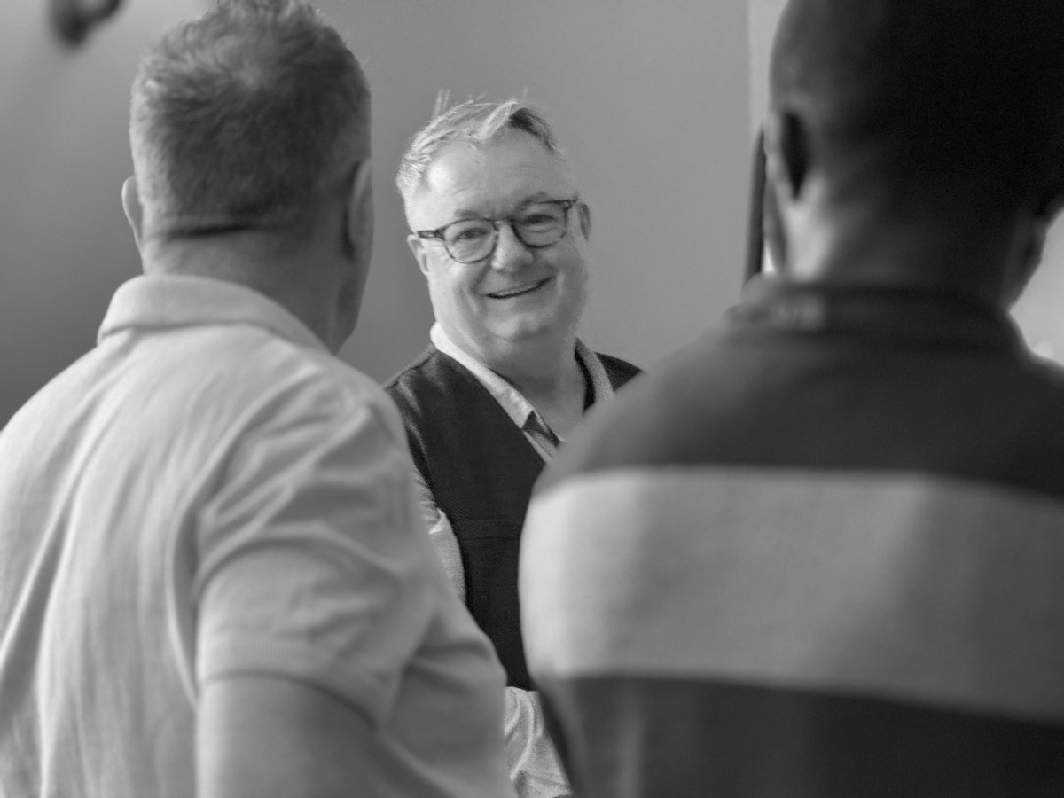 BrianwDolan's tweet photo. Networking &amp; building connection is so important and there is no better way to drive that point than with sticky notes on the forehead 😂 

The numbers show rank showing how reactions and question differ depending on your position &amp; it curated some really interesting conversation https://t.co/ru2DZxmX0B