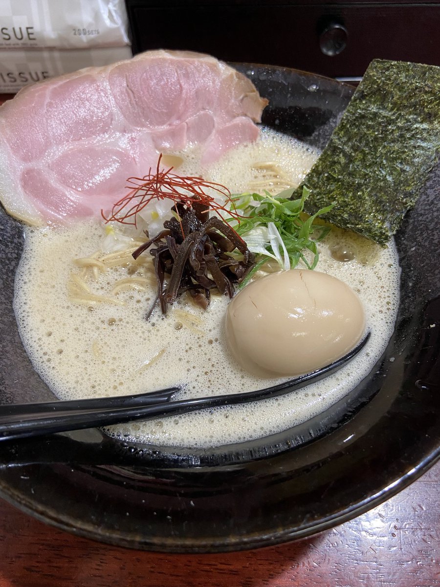 ひろ tweet media