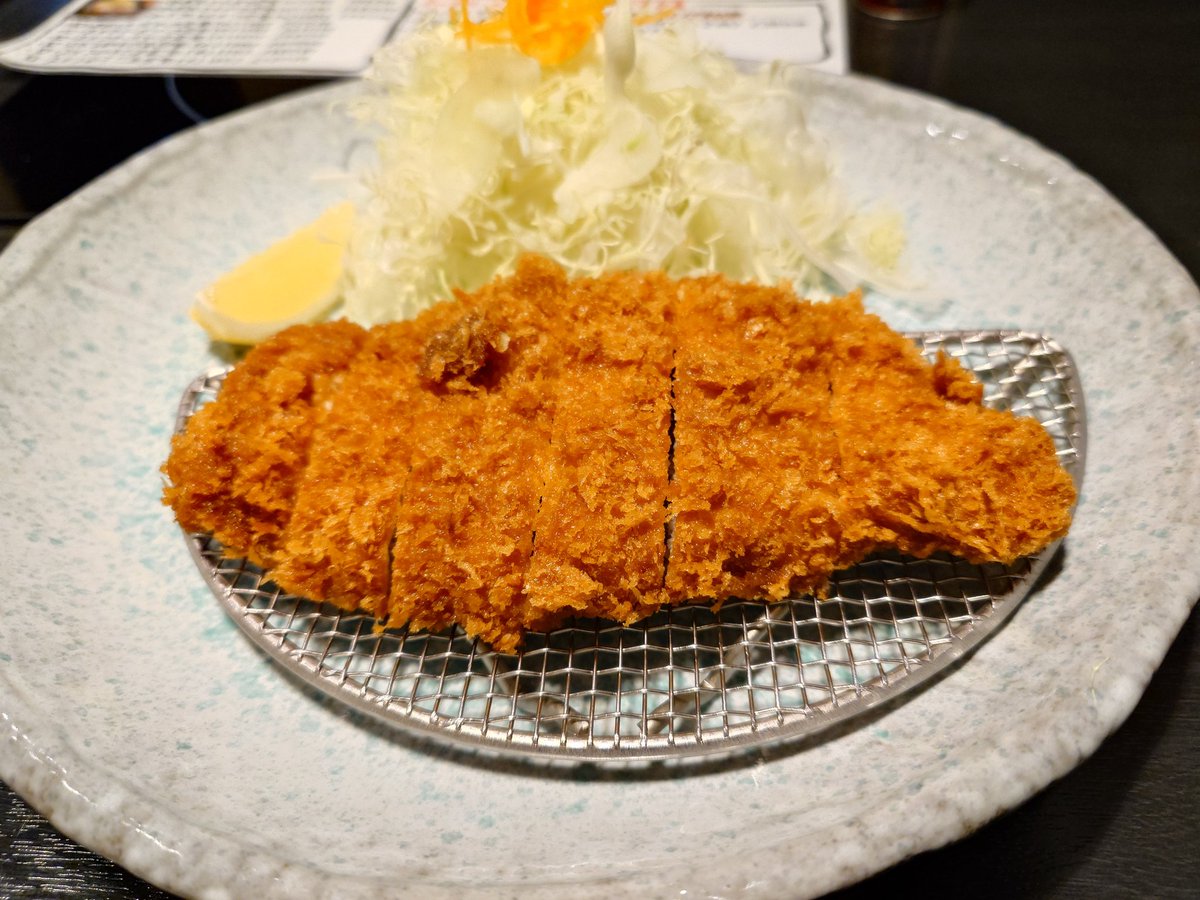 スガー tweet media
