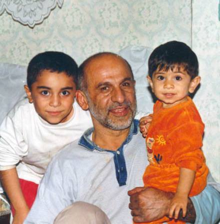 شهید حاج داوود کریمی tweet media
