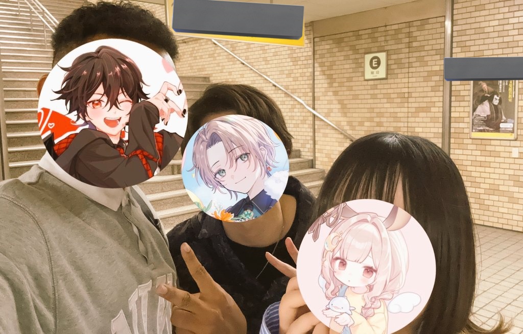 antevx_'s tweet photo. ゆあちが僕とお茶くんの誕生日会を主催してくれて、人生初の個室焼肉食べてきました❤️‍🔥

どれもこれもちょー美味くてびっくり！！

特にユッケがかつてないほど美味しくて語彙力崩壊した😭✨

楽しい時間を2人と共有できて幸せでした😋🍴

連れてってくれて本当にありがと🥰 https://t.co/CbaZwl9x2k