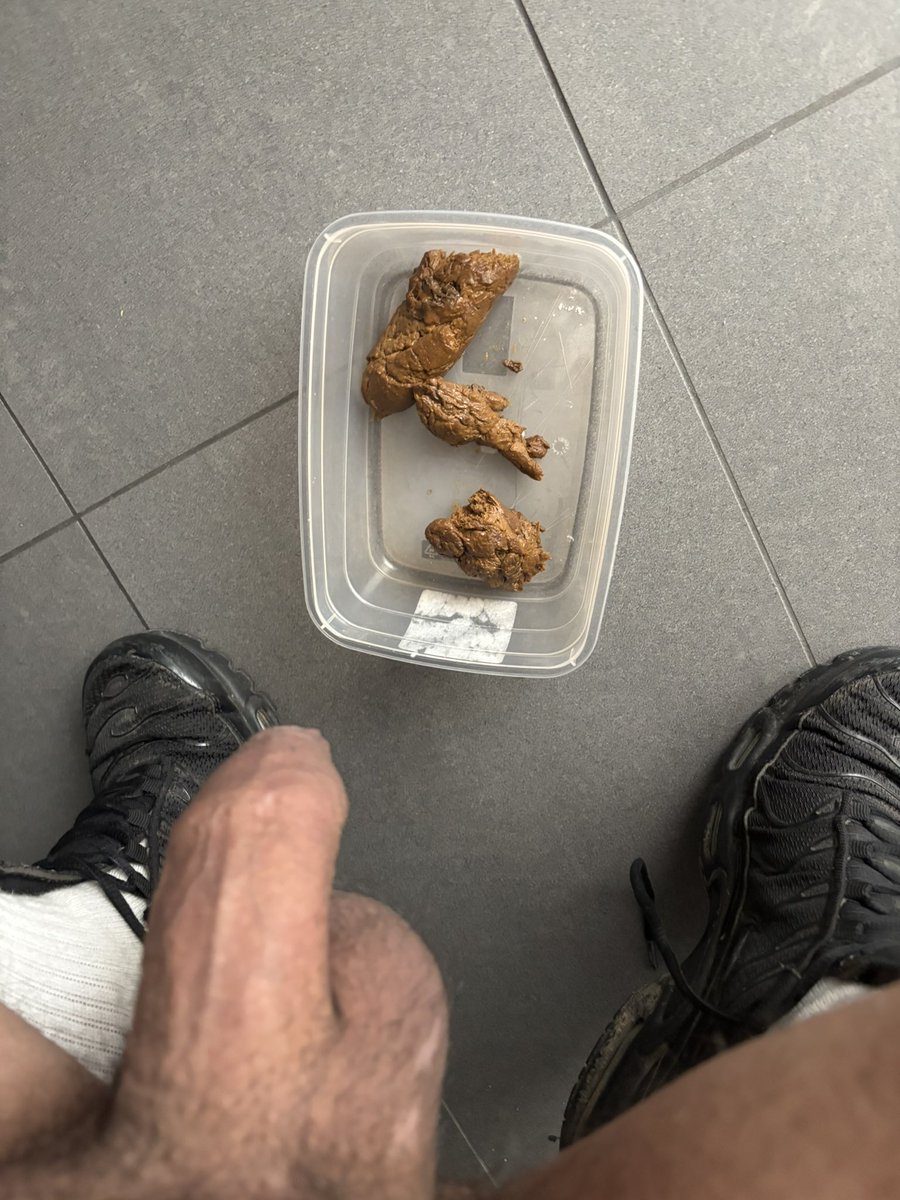 Scatboiiuk's tweet photo. I swallowed everything in 3 minutes and now I want more https://t.co/6YbegnP861