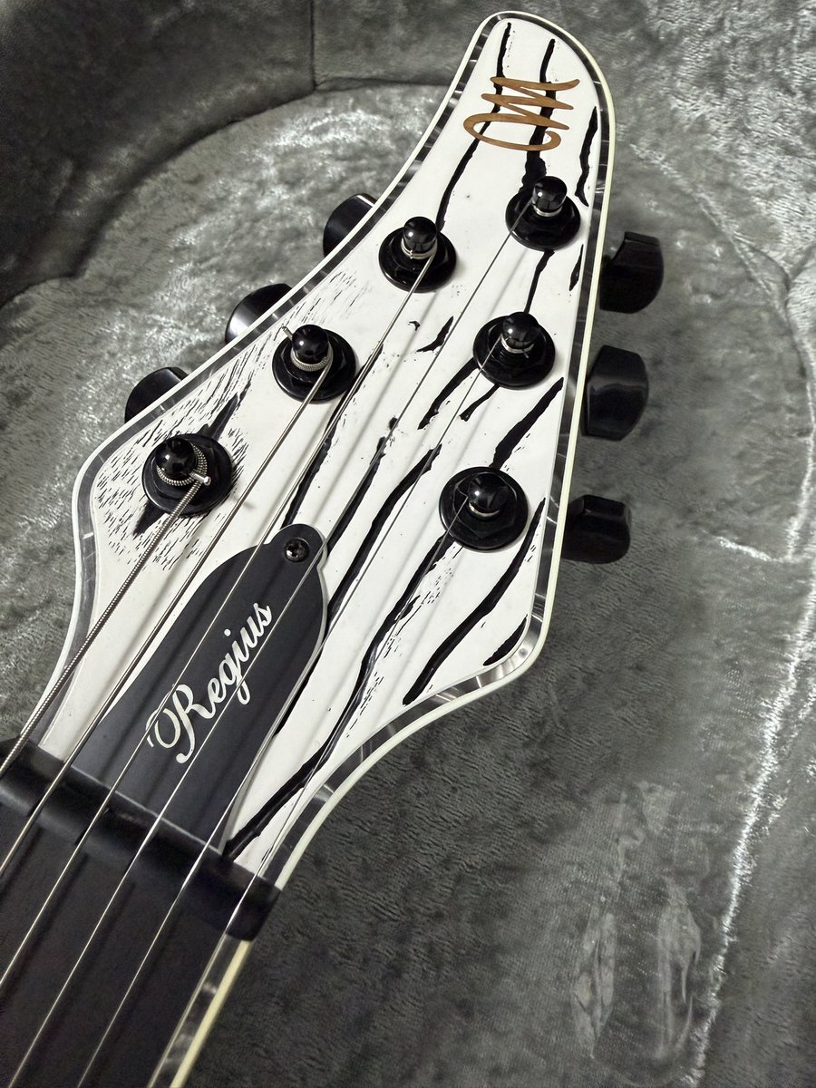 47_art's tweet photo. ライブやりたいなー https://t.co/hs9uHFTriT