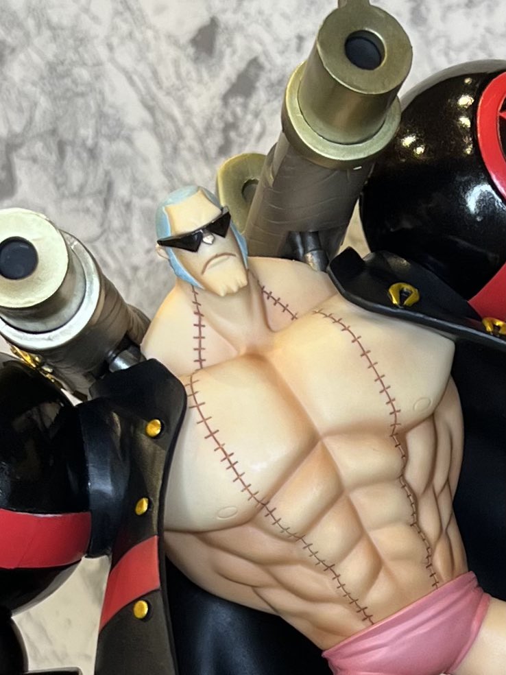mune58935646's tweet photo. ✨ワシのおすすめ✨
Figuarts ZERO フランキー
-ONE PIECE FILM Z 決戦服Ver.-
(魂ウェブ限定)
劇場版オリジナルの決戦服を完全再現✨
上半身の筋肉の造形よき✨
サイボーグの金属感を表現した肩や腕の塗装よきよき✨
サングラスをしてないVer.の顔も付属✨
#ONEPIECE #FILMZ #フランキー https://t.co/QLpNqIrQT4