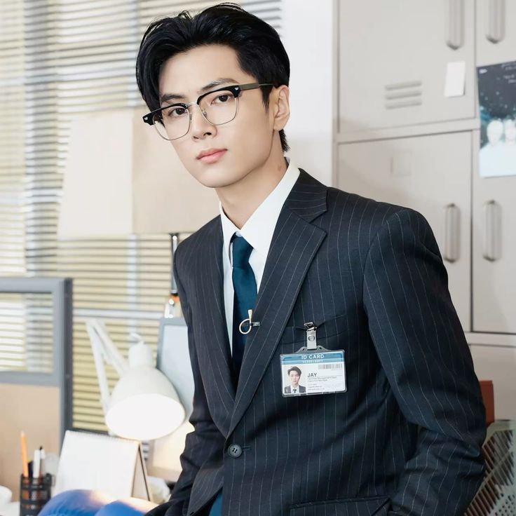 bluemartines's tweet photo. #Jayke Oneshot AU 🔞 written by bluemartines

After Office Hour ; 3,2k words

Hanya tentang je1 yang melepas penat bersama sang kekasih setelah hari panjangnya selepas jam kerja usai

Mature, MDNI !! bp!!jek , dom!!je1 https://t.co/6IutBgETIa