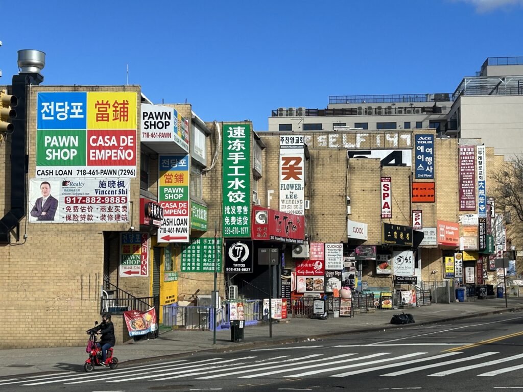 Lily in the City tweet media