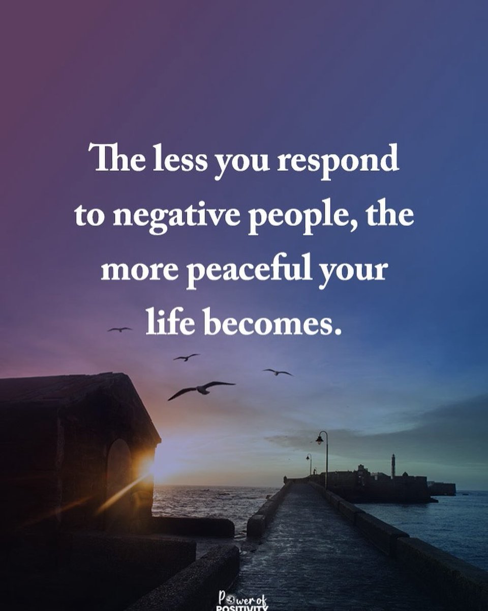 LIVEpositivity's tweet photo. The less you respond to negative people, the more peaceful your life becomes.🕊️💖 https://t.co/IKp5ZwHnPk
