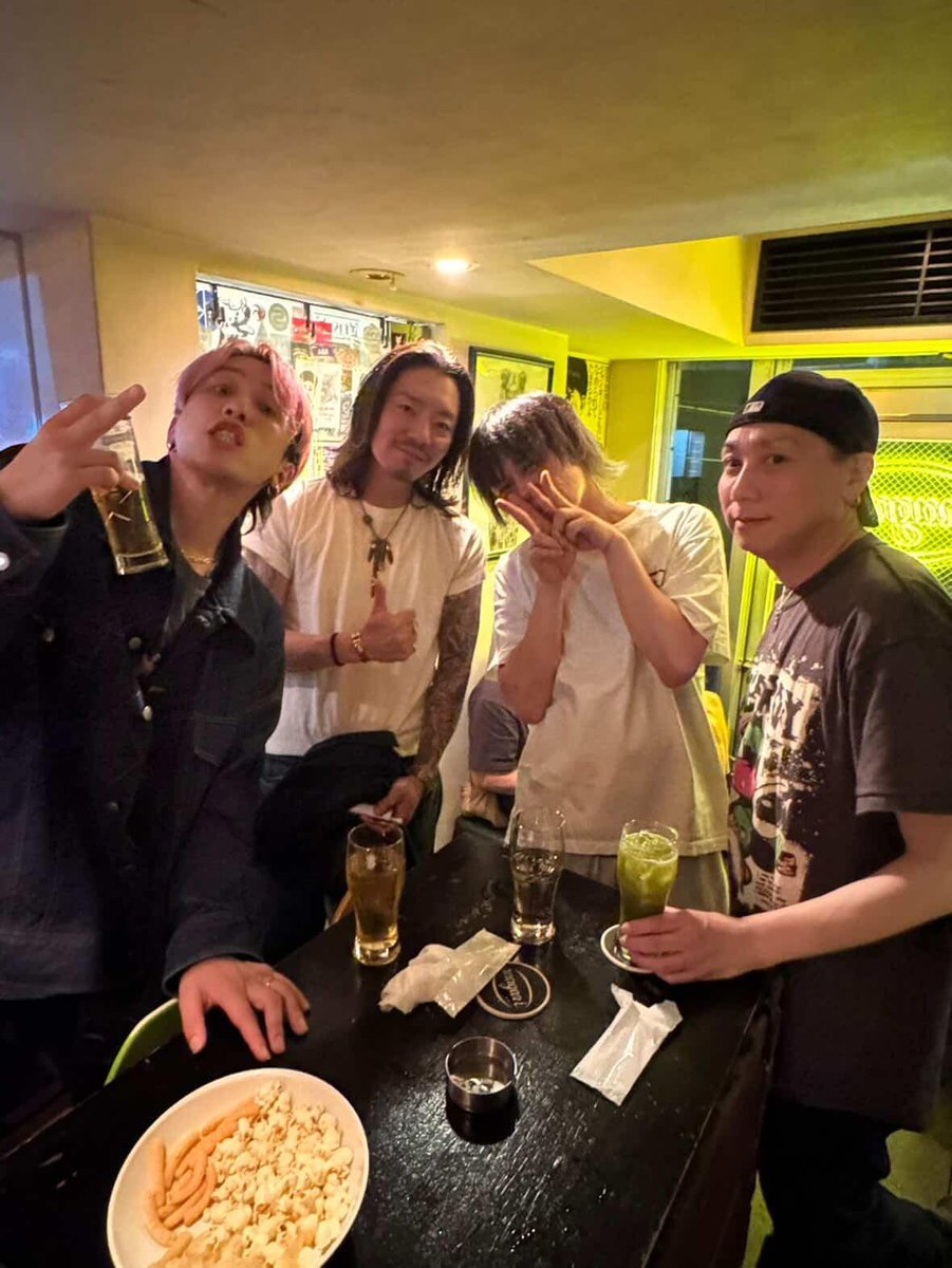okkd's tweet photo. 懐かしい顔ぶれに会えて嬉しかった日 https://t.co/943JX88rRu