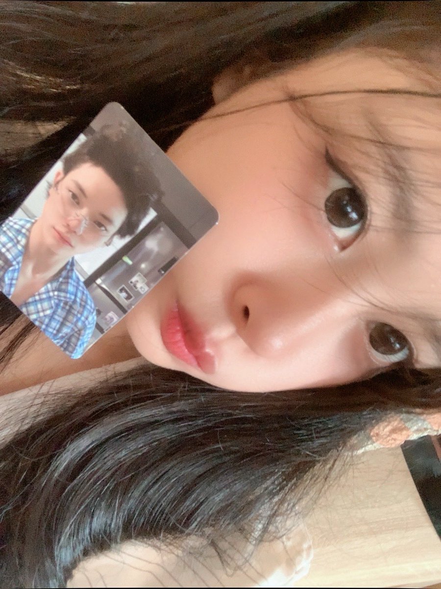 rena tweet media