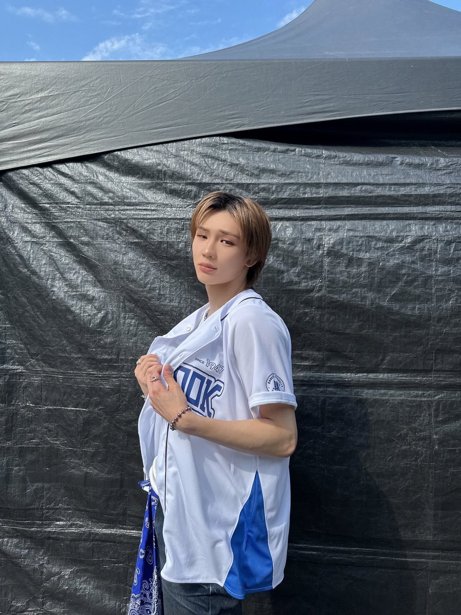 junhyeok thinker 🦋 tweet media