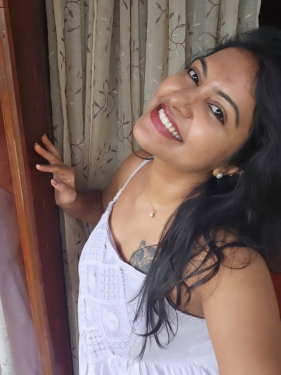 actress_thopul's tweet photo. Rachitha Mahalakshmi 🥵🔥🍒
Owl Eyes 🔥💗🍒
#Rachitha #RachithaMahalakshmi #RachithaFans #BiggBossTamil6 #ExpressionQueen #Actress #tamil
Rachu Mommy Milk Tanker 🍼💋 https://t.co/WieozAMuDT