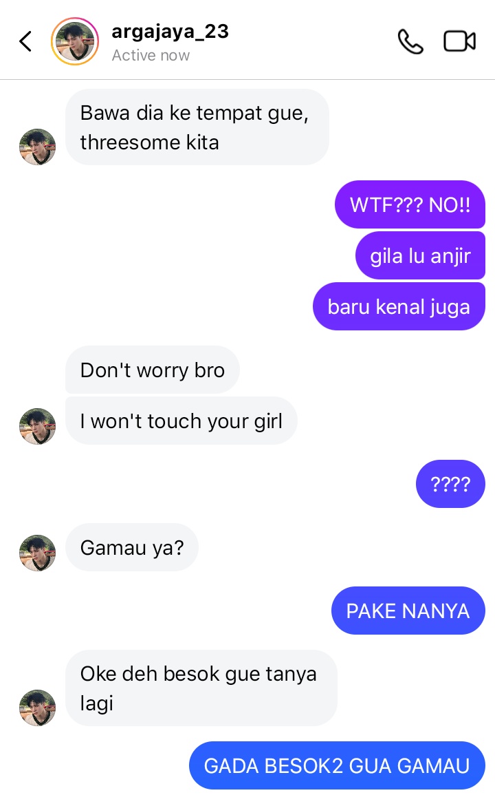 choconoren's tweet photo. noren onetweet au

in case where rnjun (raka) just had a new follower and they start chatting to each other. the convo was fine, until... https://t.co/CAo3PYHjqx