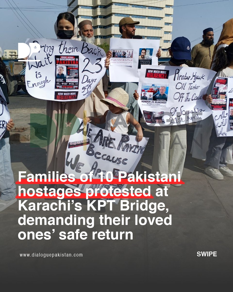 DialoguePak's tweet photo. Families of 10 Pakistani hostages protested at Karachi’s KPT Bridge, demanding their loved ones’ safe return.

#DialoguePakistan #Families #Pakistani #Protested #Karachi #KPT #Bridge https://t.co/wFJnNbIKth