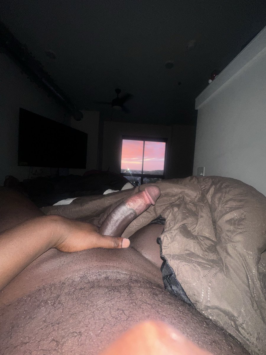 FreakyTalland's tweet photo. That morning view is so lovely! https://t.co/j5NcsH6Imj
