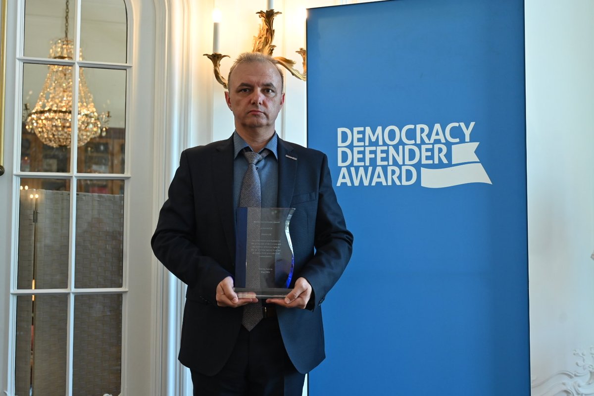 SwitzerlandOSCE's tweet photo. ✨ Congratulations to Promo-LEX, recipient of the 2026 Democracy Defender Award in Vienna.

On the Award’s 10th anniversary, together with seven other delegations, we honor those who stand up for democracy, human rights and fundamental freedoms in the spirit of the Helsinki Final Act and @OSCE commitments.

🕊️ For more than 20 years, the @promolex Association has worked to advance democracy and protect #HumanRights in Moldova.

As 2026 OSCE Chair, Switzerland is proud to support and promote these shared values.

#OSCE26CH