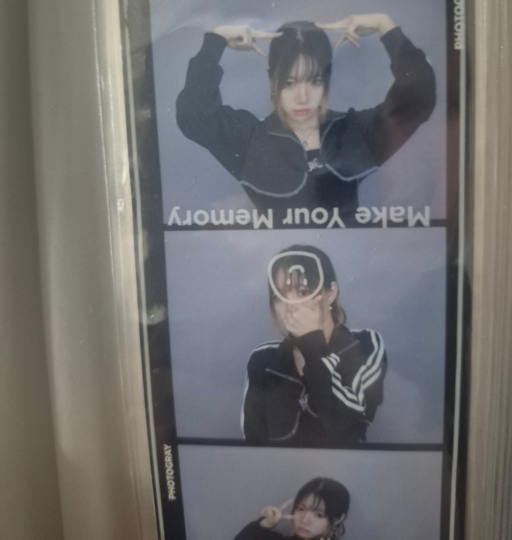 째비 tweet media