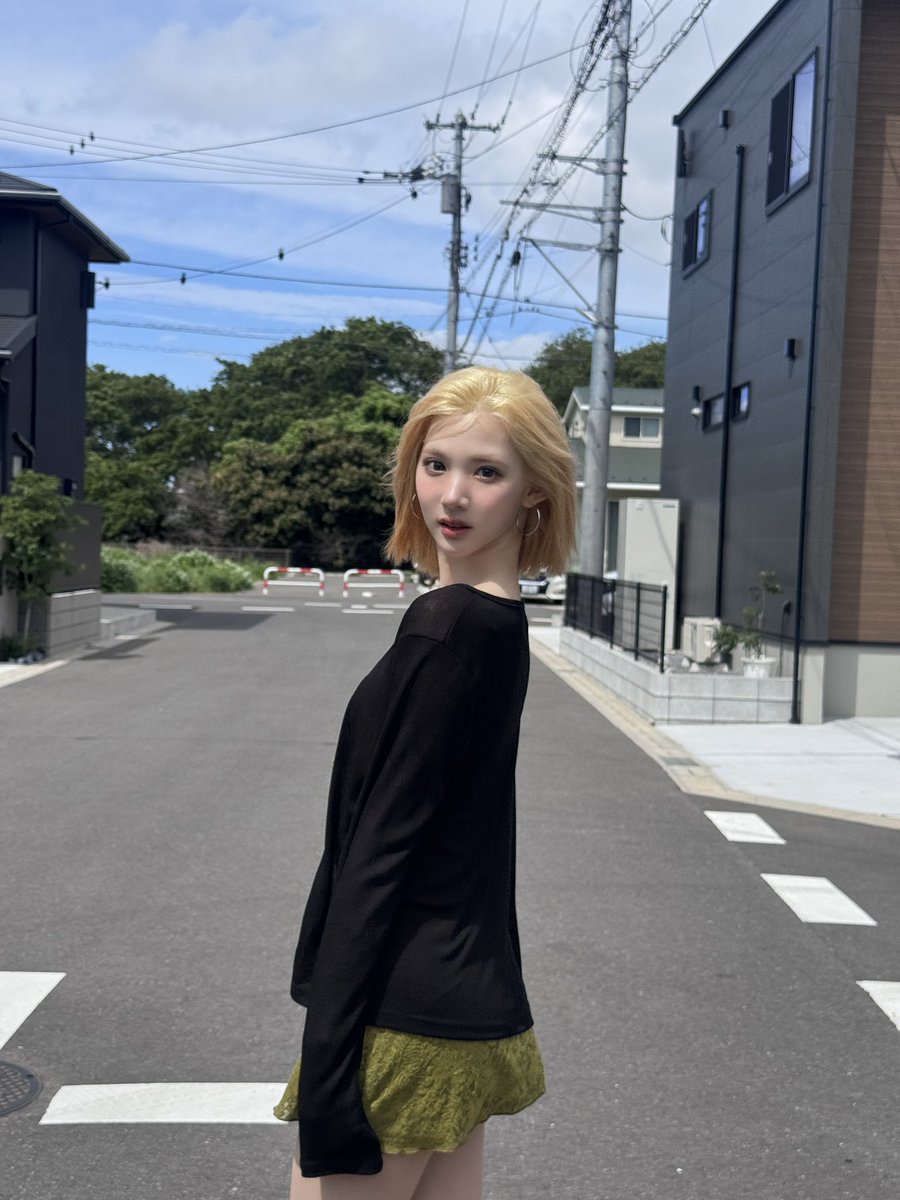 담 tweet media