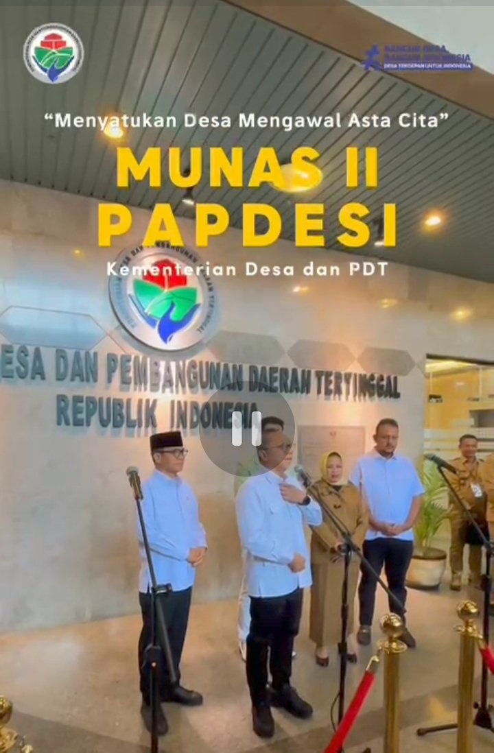BabanAripin's tweet photo. Munas II PAPDESI menjadi momentum memperkuat persatuan desa dalam mewujudkan pembangunan yang maju, mandiri, dan berkelanjutan. “Menyatukan Desa Mengawal Asta Cita. "

@YandriSusanto
@ARizaPatria
@KemensetnegRI

#KementerianDesaPDT
#BPSDMKementerianDesaPDT
#PAPDESIMengawalAsta https://t.co/bYyYJSiBNo