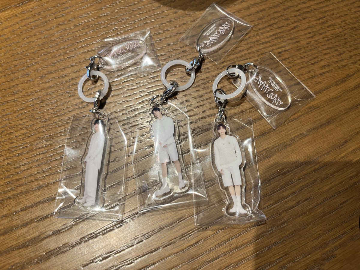 yyyy_svt's tweet photo. SEVENTEEN ペンミ  YAKUSOKU カプセルトイ ガチャ めじるしアクセサリー 交換 

譲　エスクプス、ドギョム、スングァン

求　ボンボンイ、ジョシュア

5/16梅田POPUP、5/24京セラドームでの手渡し、もしくは郵送での交換希望です。
どうぞよろしくお願いいたします🙇‍♀️ https://t.co/0sFzG3xMc5
