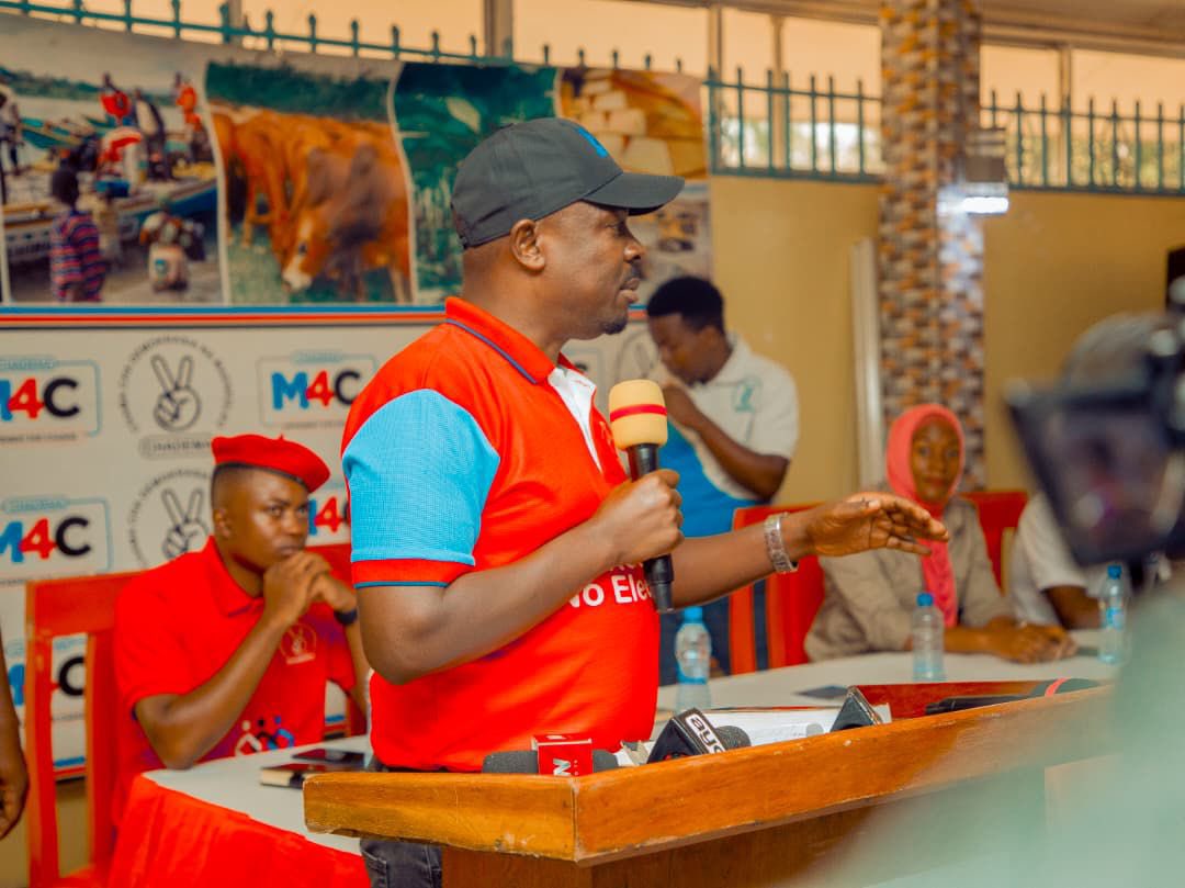 HildaNewton21's tweet photo. Makamu Mwenyekiti Mhe.@HecheJohn akiongea na wanafunzi wa vyuo vikuu na vyuo vya kati Mkoa wa Mwanza katika kongamano lililoandaliwa na CHASO Mwanza. https://t.co/kBYnCxqpxD