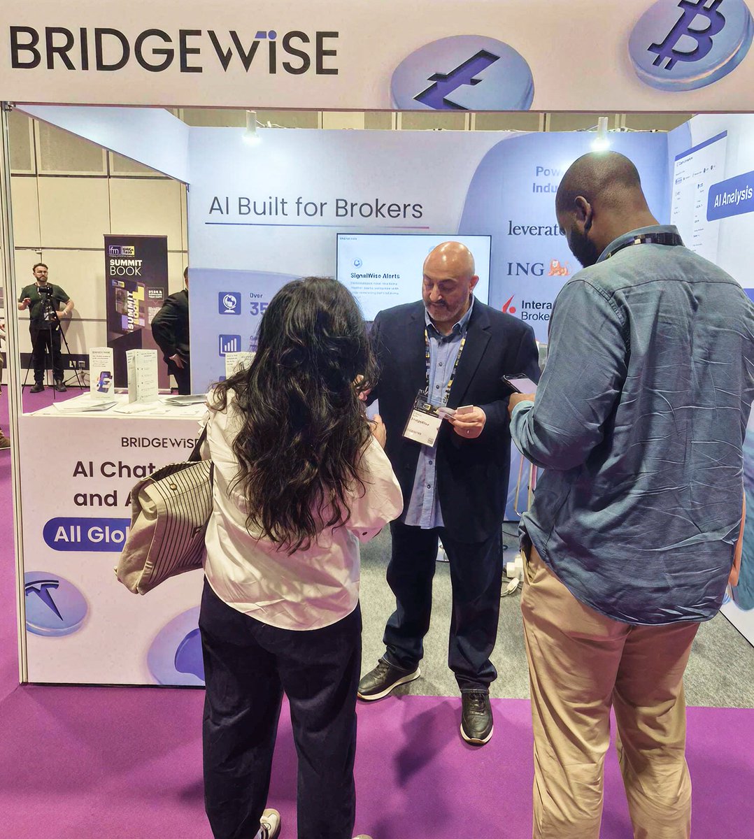 BridgeWiseAI's tweet photo. 𝗚𝗿𝗲𝗮𝘁 𝗖𝗼𝗻𝘃𝗲𝗿𝘀𝗮𝘁𝗶𝗼𝗻𝘀 𝗛𝗲𝗿𝗲 𝗮𝘁 𝗙𝗠 𝗦𝘂𝗺𝗺𝗶𝘁𝘀 𝗦𝗶𝗻𝗴𝗮𝗽𝗼𝗿𝗲

Here at Finance Magnates Summit, we've had the opportunity to meet leaders from across the investment and trading ecosystem to discuss how BridgeWise and AI are shaping the future of trading.

Our own Thomas Kareklas spoke earlier today in a panel on "AI Getting Real for Brokers." Omri Nir is at the event as well, exploring the future of vertical AI for wealth.

Come meet us at booth #4