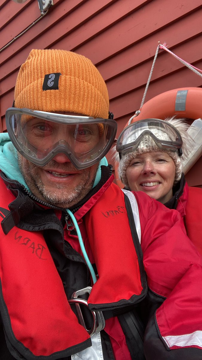 BobsyRob's tweet photo. Needed the @MrShaw75 Beanie hat today #freezing #norway #haugesund #ribboat https://t.co/GMEnBjY0WG