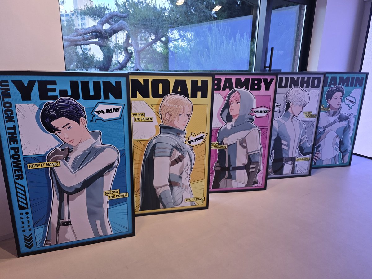 Rim707p's tweet photo. 오늘 슈로롱님 덕에 오랫만에 십카페다녀오기 
덕분에 남은거 드볼도 다하구 오는길에 애니메이트 들려서 음료도 하나 바꿔오구
오랫만에 플놀해서 기분좋아따 😍 https://t.co/DWZYFTc9zf