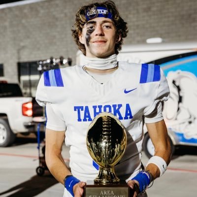 CoachZackGoodFB's tweet photo. '26 Available Transfer H.H: @broganstone9 

HT: 6'2
WT: 170
HS: Tahoka, TX
Previous School: Nelson
GPA: 3.0
Offers: Ogden Jets
Eligibility: 4 years

H.H Available Ranking: #2 QB / #10 Overall in Transfer '26

Hudl: https://t.co/lw7YpyjpZ8 https://t.co/EouWvnGCF2