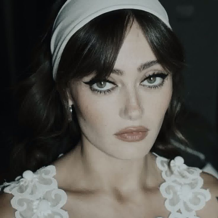 ZeroAmaPinduca's tweet photo. pra mim a Ella Purnel é a mulher mais linda que existe, o cinema deveria valorizar mais ela🔪 https://t.co/yZaWQqio5Z