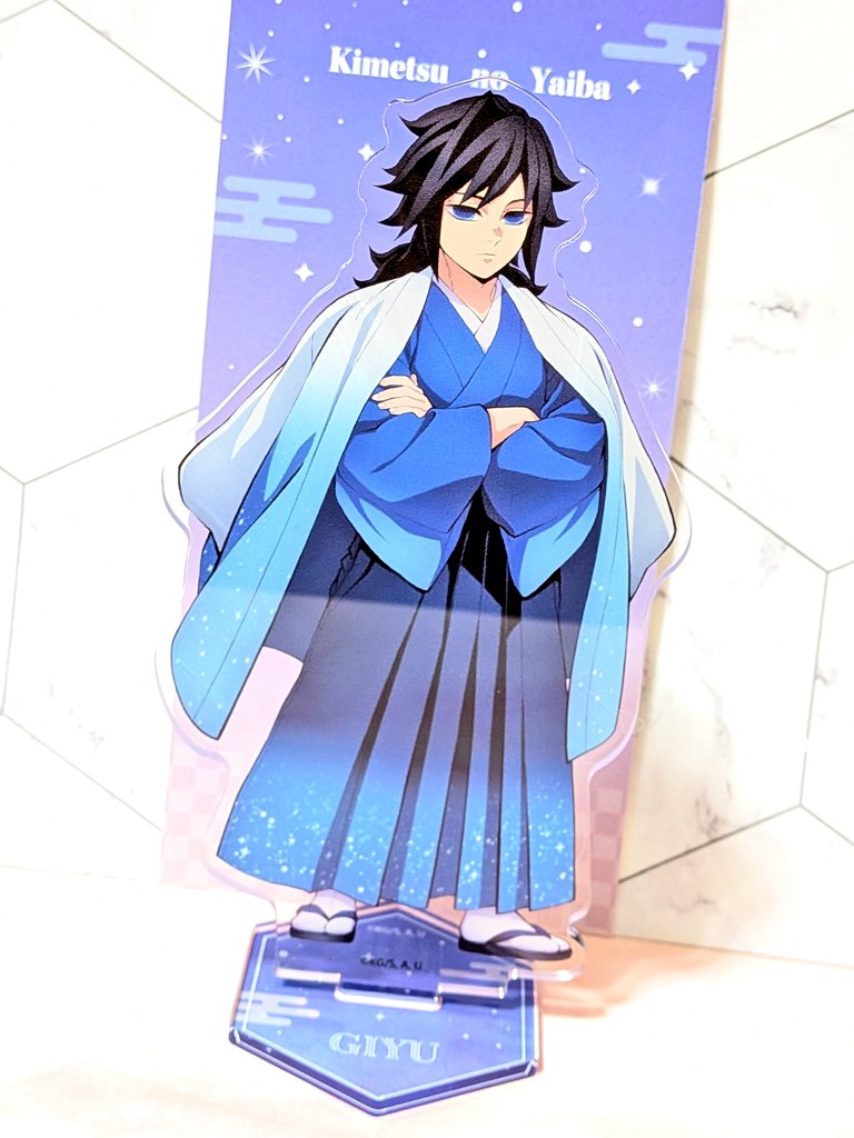 ジャンプフェスタ のアクスタ開封しました🌊⭐ これ横幅が大きい