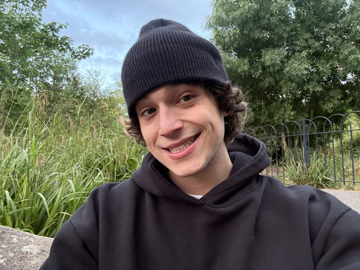 marti perramon is a lil boy from barcelona baby 💖 tweet media