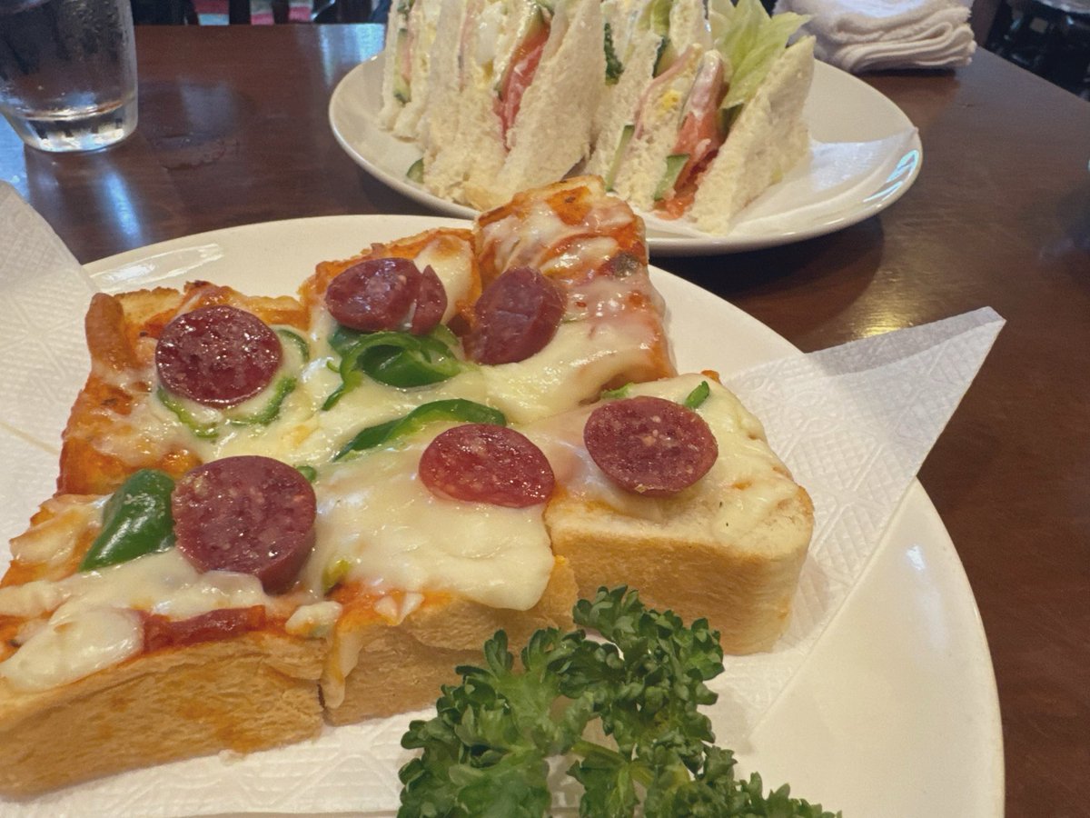 夕食 tweet media