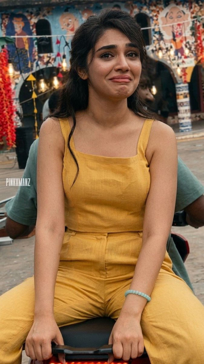 Actress Pichi tweet media