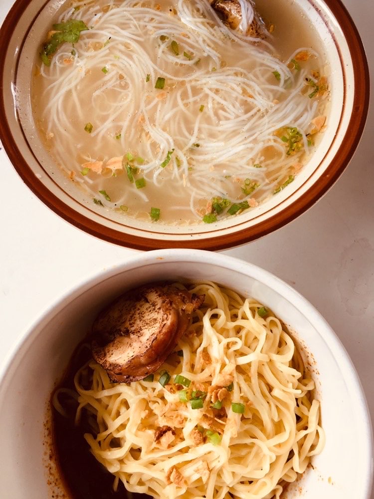 gcminiey's tweet photo. mie cendana ⭐️⭐️⭐️⭐️⭐️ https://t.co/f8drVyhDOS