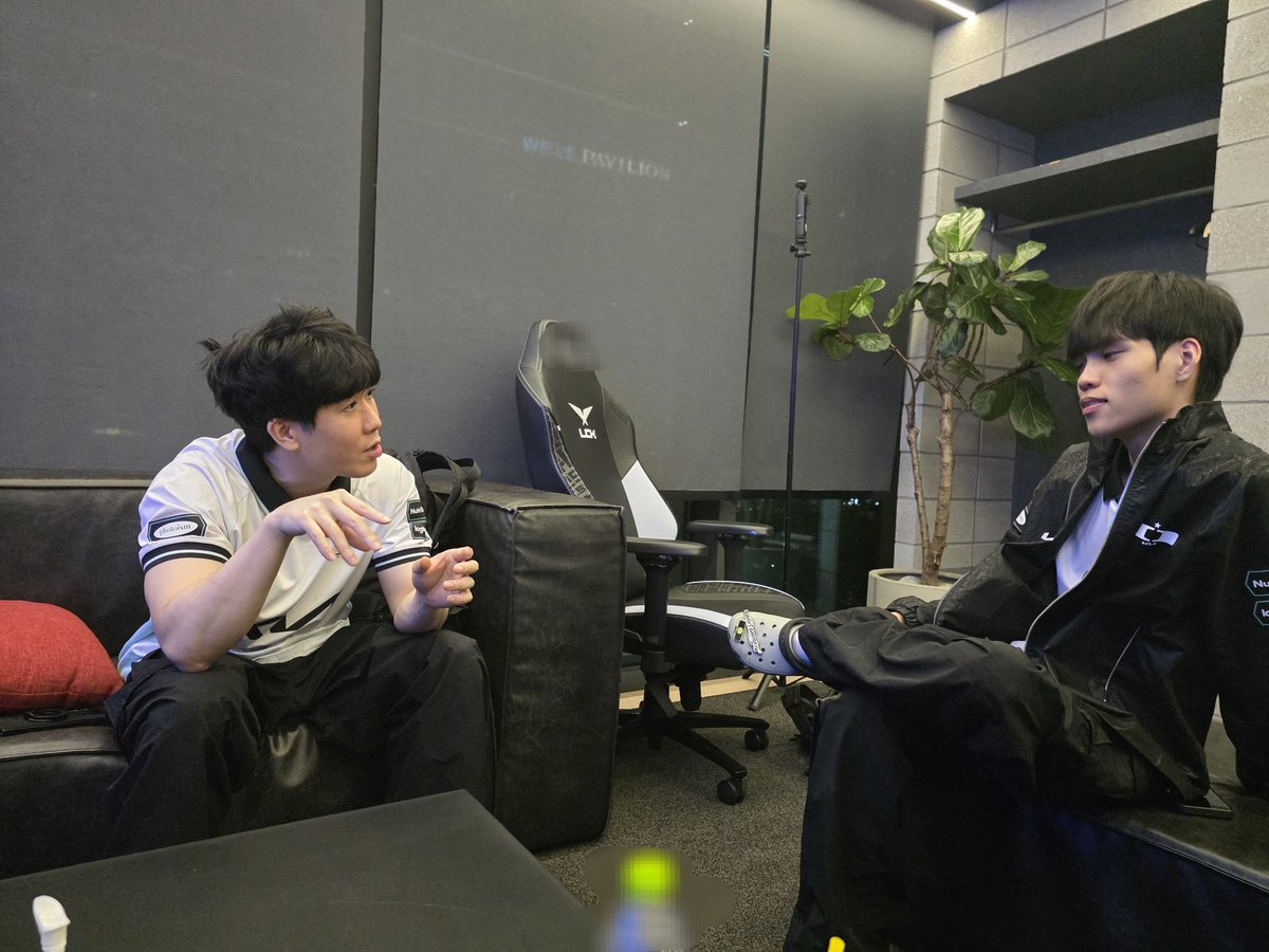 Joon Lee tweet media