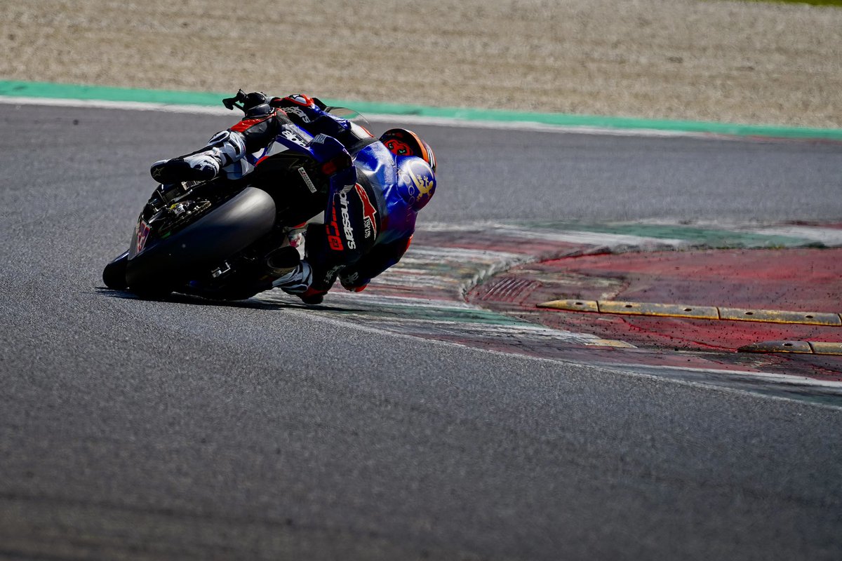 _Nicco23's tweet photo. Gran Weekend al Mugello, è stato speciale tornare a correrci dopo 4 anni, le “Arrabbiate” sono qualcosa di unico. Ma sopratutto molto felice di essere tornato alla vittoria!😃 https://t.co/0OyGyQT8rV