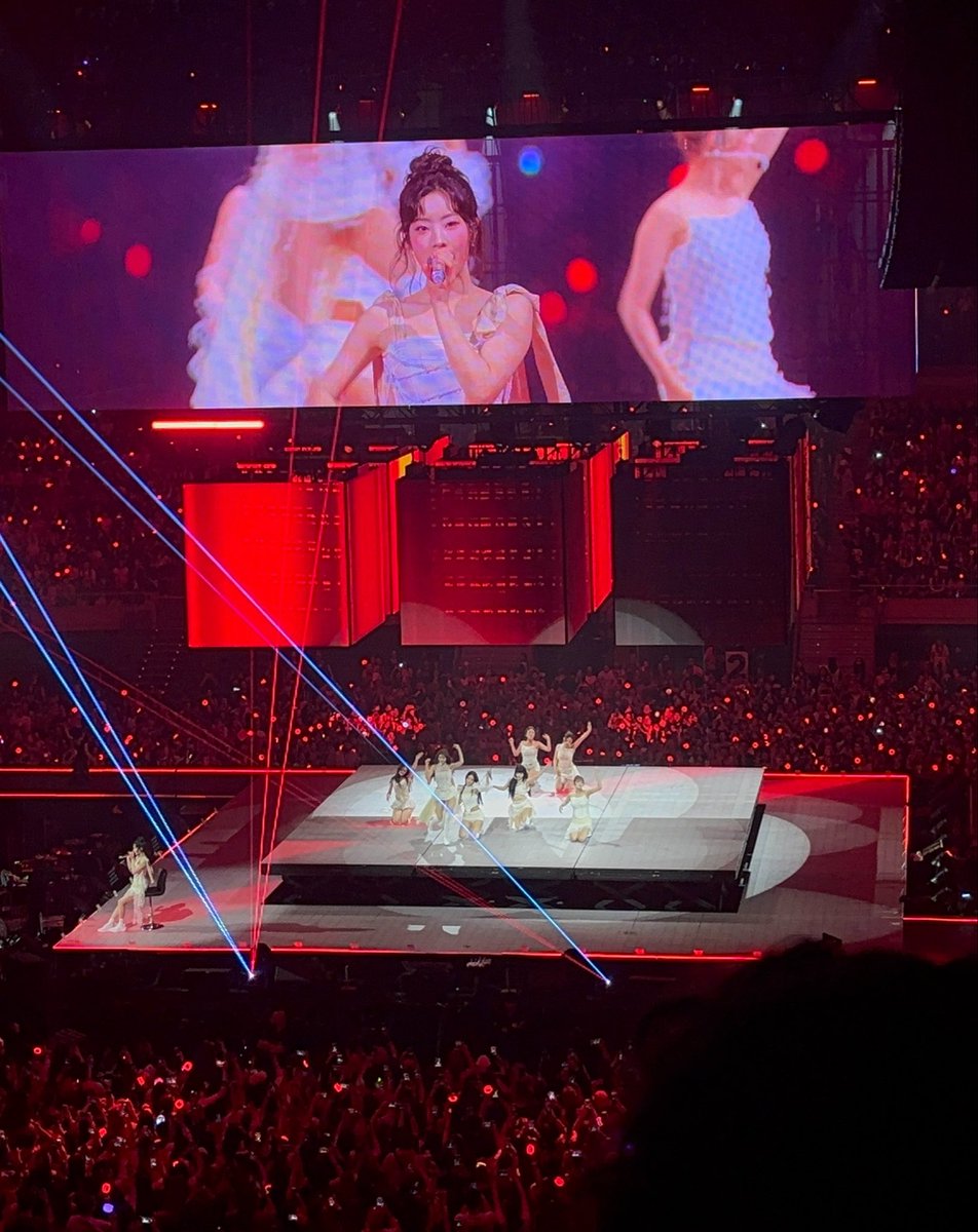 loveisluce's tweet photo. [ 12 / 05 / 2026 ]

*⊹˚.  twice 'this is for' tour in barcelona, spain .*･｡✧; https://t.co/OT8fO6wxIq