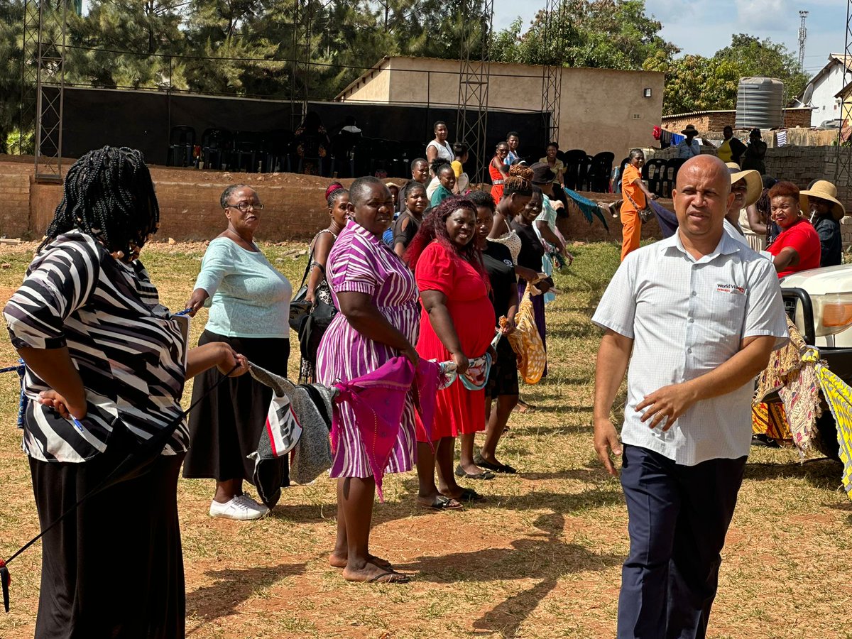 AEinternational's tweet photo. Transformative interactions are ongoing in Chinhoyi, Zimbabwe, where African Enterprise in partnership with World Vision Zimbabwe is running a Biblical Empowered WorldView Training.
The BEWV  Training aims to empower communities through Biblical principles.
#impact #empower https://t.co/Yp6HhGp3Q8