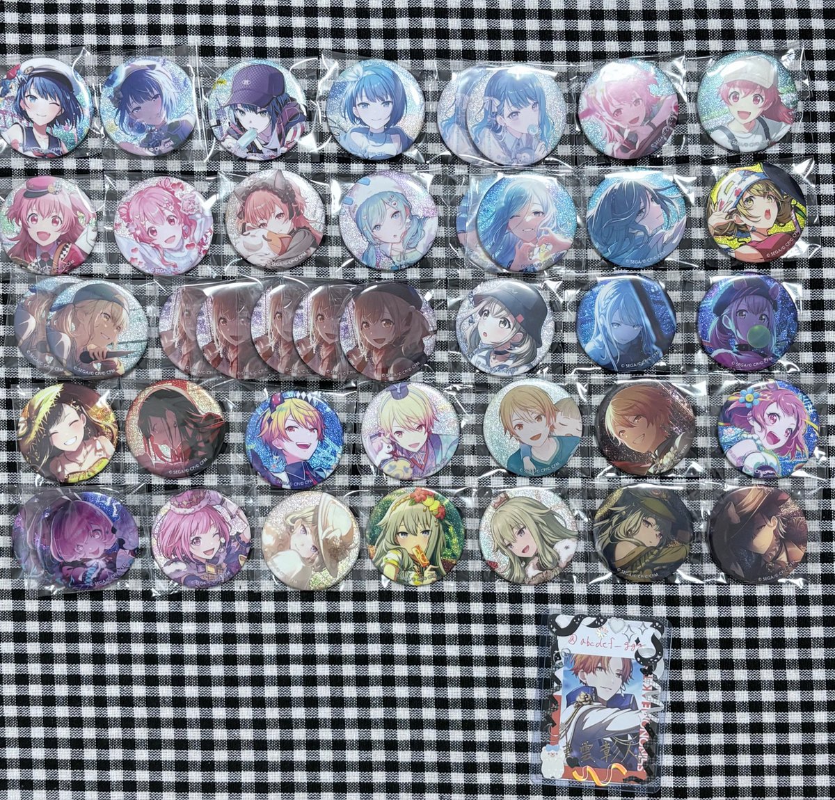 プロセカ グリッター缶バッジ グリ缶 交換 譲渡 買取 譲▶︎画像1〜3