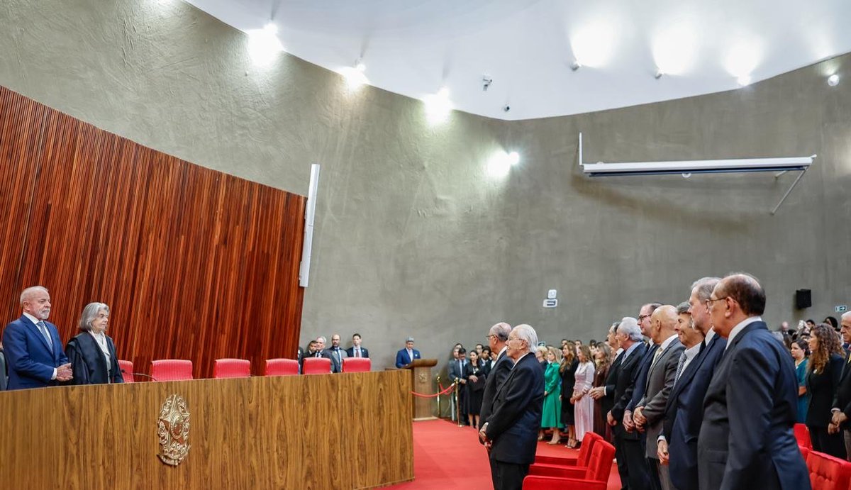 Lula tweet media