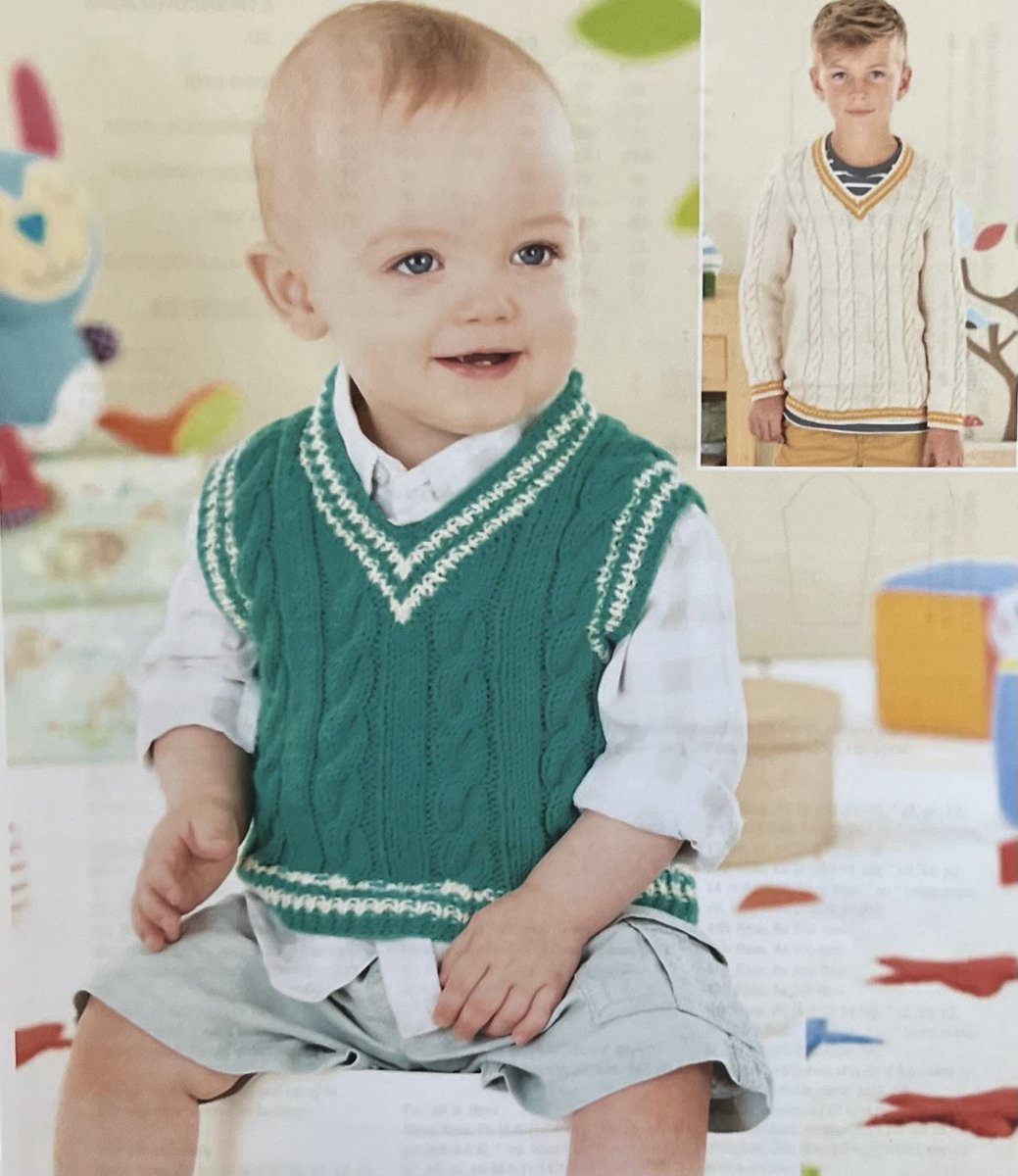 ScotKnitter's tweet photo. https://t.co/miEhO8UAMm
An order just in via Etsy for 6 items- 2 tank tops in two different colours-one button up waistcoat and 3 cardigans!! 
Absolutely fabulous!! 
#MHHSBD #firsttmaster #Craftbizparty https://t.co/Os4MtQzO3I