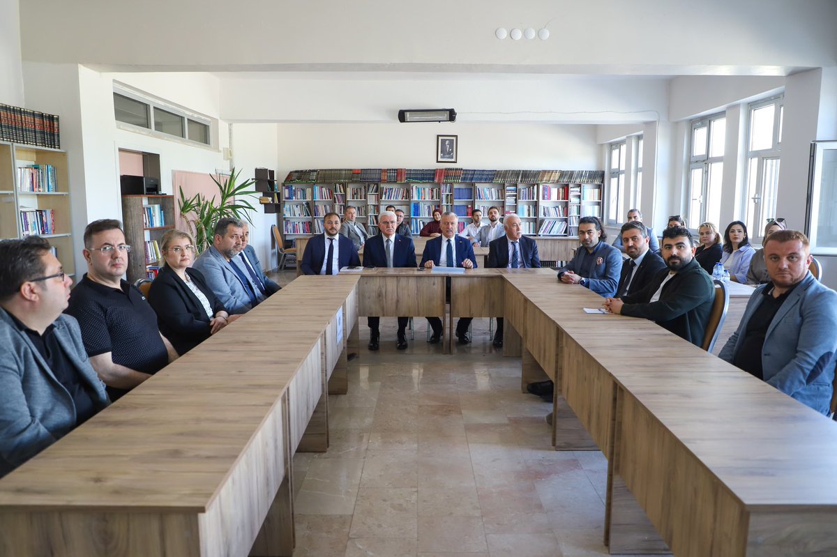 Erzincan Binali Yıldırım Üniversitesi tweet media