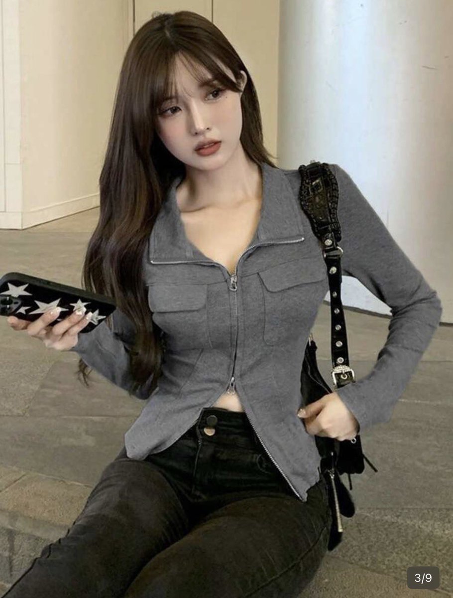 simauma774_'s tweet photo. ﾄﾞｩﾗの私服、韓国ファッションでこういうのあるから「オシャレさんやね〜😊」って思ってたのにTwitterでたまに「ダサい」とか「横転」とか言われてんの本当に訳分からん😭😭😭😭😭😭😭😭👊👊👊👊👊💥💥💥💥💥💥💥💥 https://t.co/XABxMGoNbq