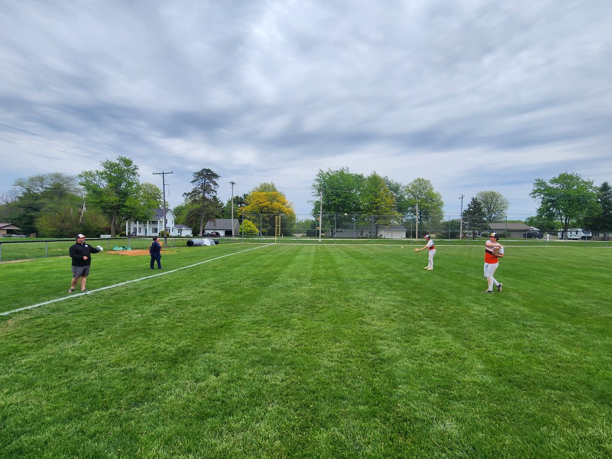 OKBaseball1's tweet photo. Knights pick up the W on Senior Night. Thank you 2026 Seniors, you will be missed. Good luck moving forward! https://t.co/qP75Nl2crc