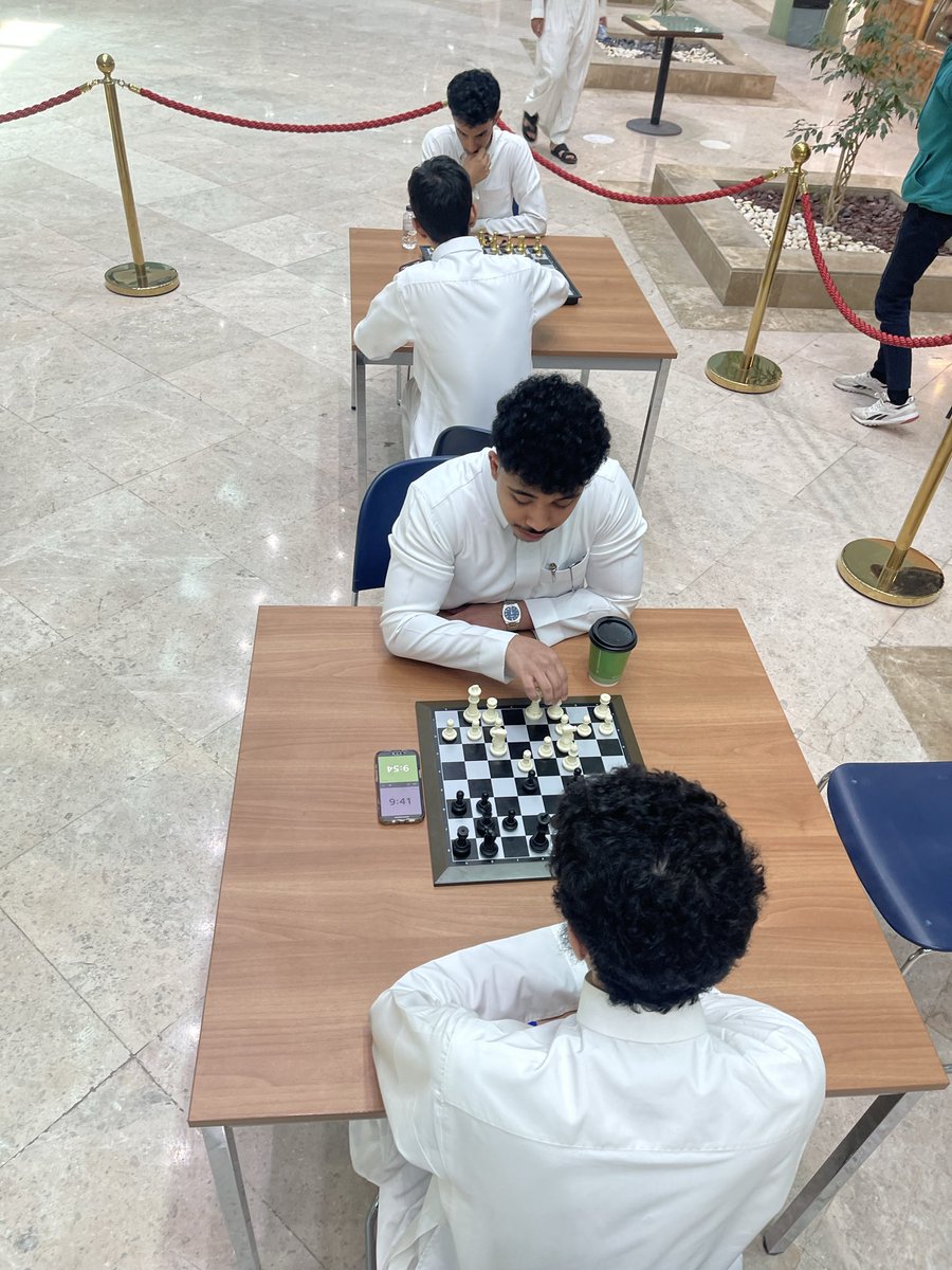 cybsmz_sp's tweet photo. اختتمت بطولة الشطرنج 
وحقق اللقب 
أسامة محمد الأمين 

وحصل على المركز الثاني 
فهد أحمد الغامدي 

#النادي_الرياضي_عمادة_السنة_المشتركة_والعلوم_الأساسية_بالمزاحمية 
#جامعة_الملك_سعود
#المزاحمية
#شطرنج
#chess https://t.co/sEoIzKU4CW